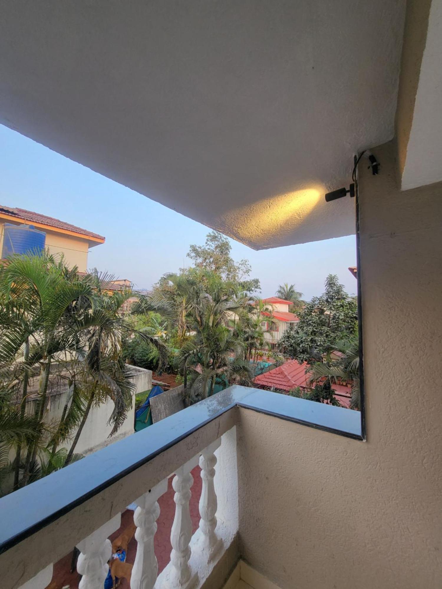 לונבלה The Perfect Stays Para Disco Big Pool Cricket Turf Villa מראה חיצוני תמונה